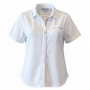 Sundance Ladies’ size L Bailey Grace White and Blue Button up  Shirt